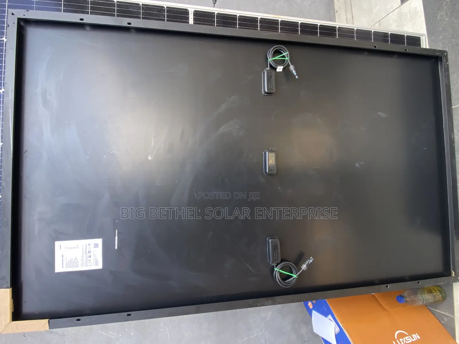 Longi 450w All Black Halfcult Cells Solar Panels