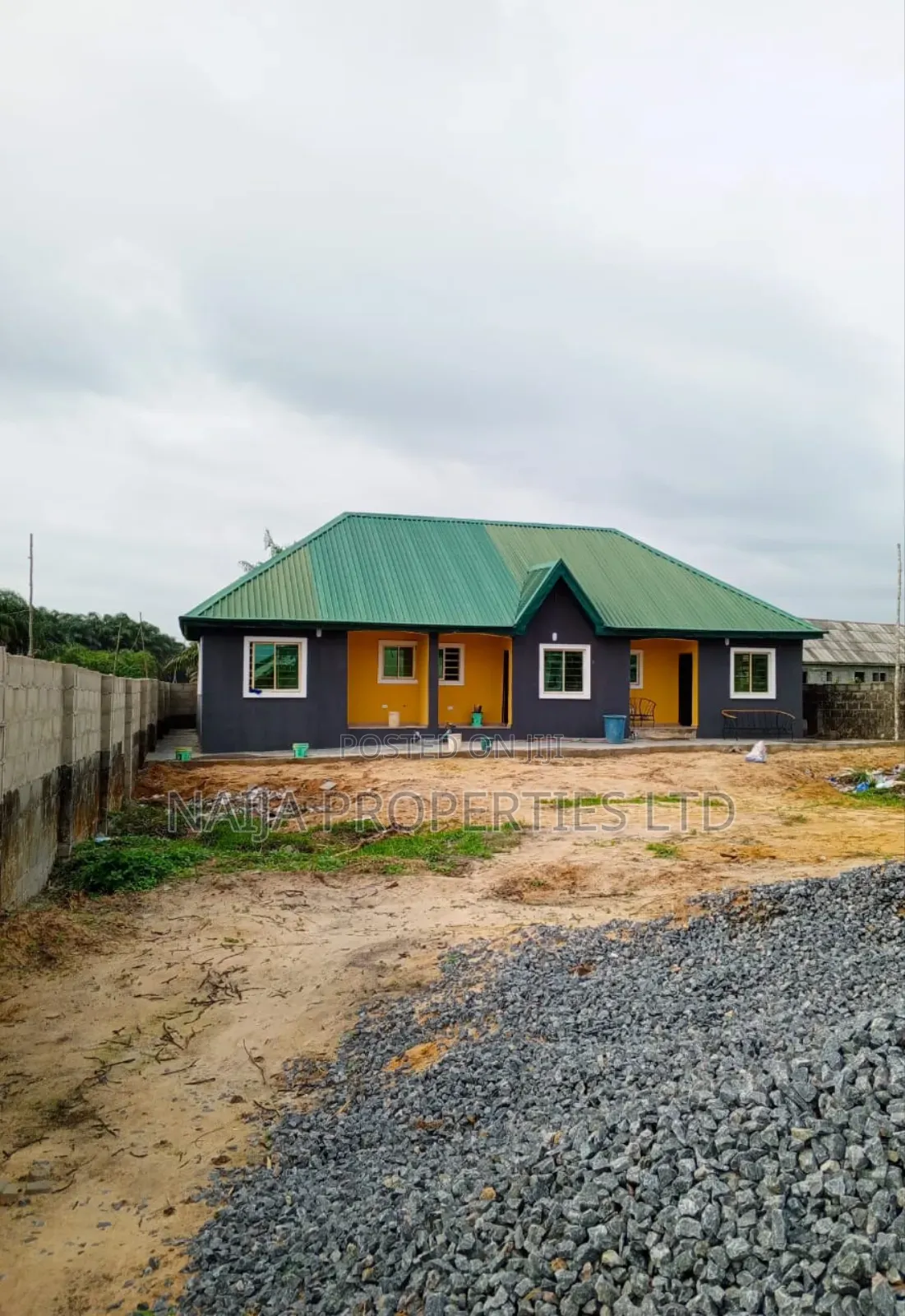 1bdrm Block of Flats in Ibeju-Agbe for sale