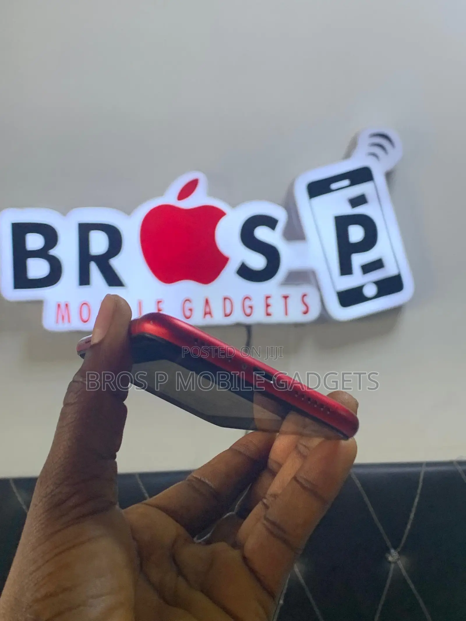 Apple iPhone 11 64 GB Red