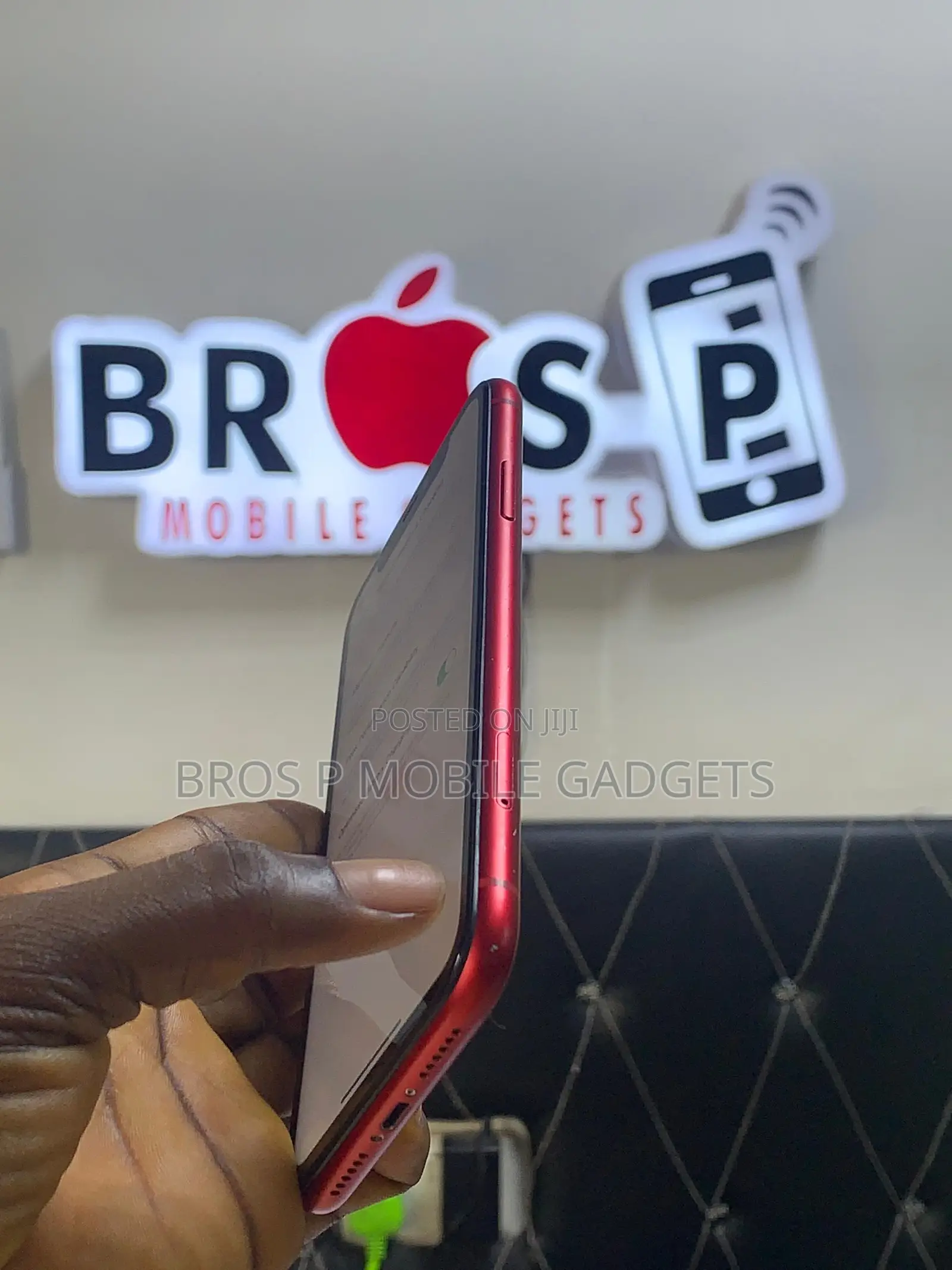 Apple iPhone 11 64 GB Red