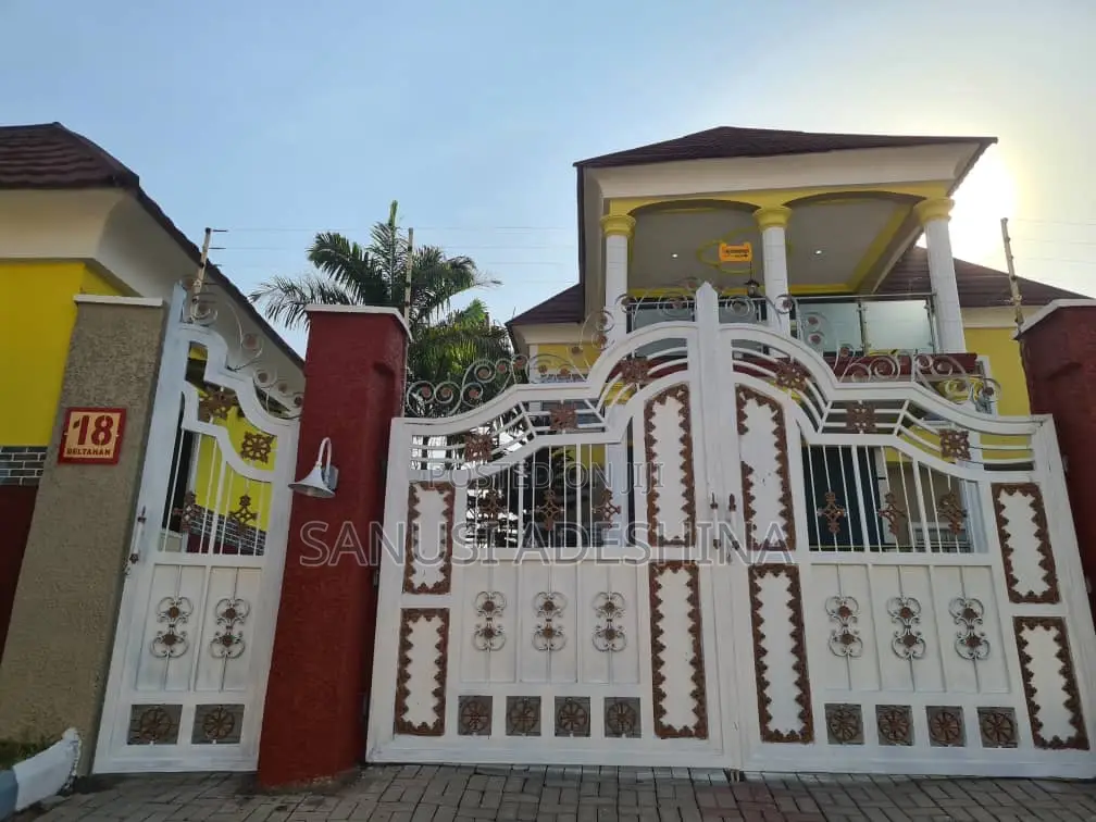 6bdrm House in Gwarimpa Estate,Fct for sale