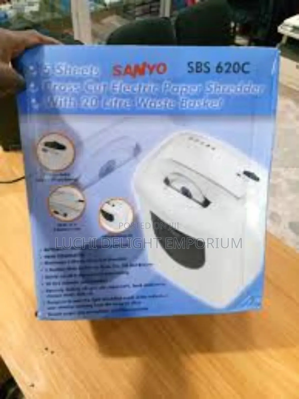 Sanyo Paper Shredder Machine - 20l - 620c - 150watts - 8"