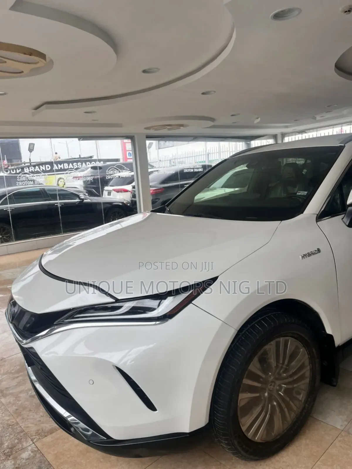 Toyota Venza Limited AWD 2023 White