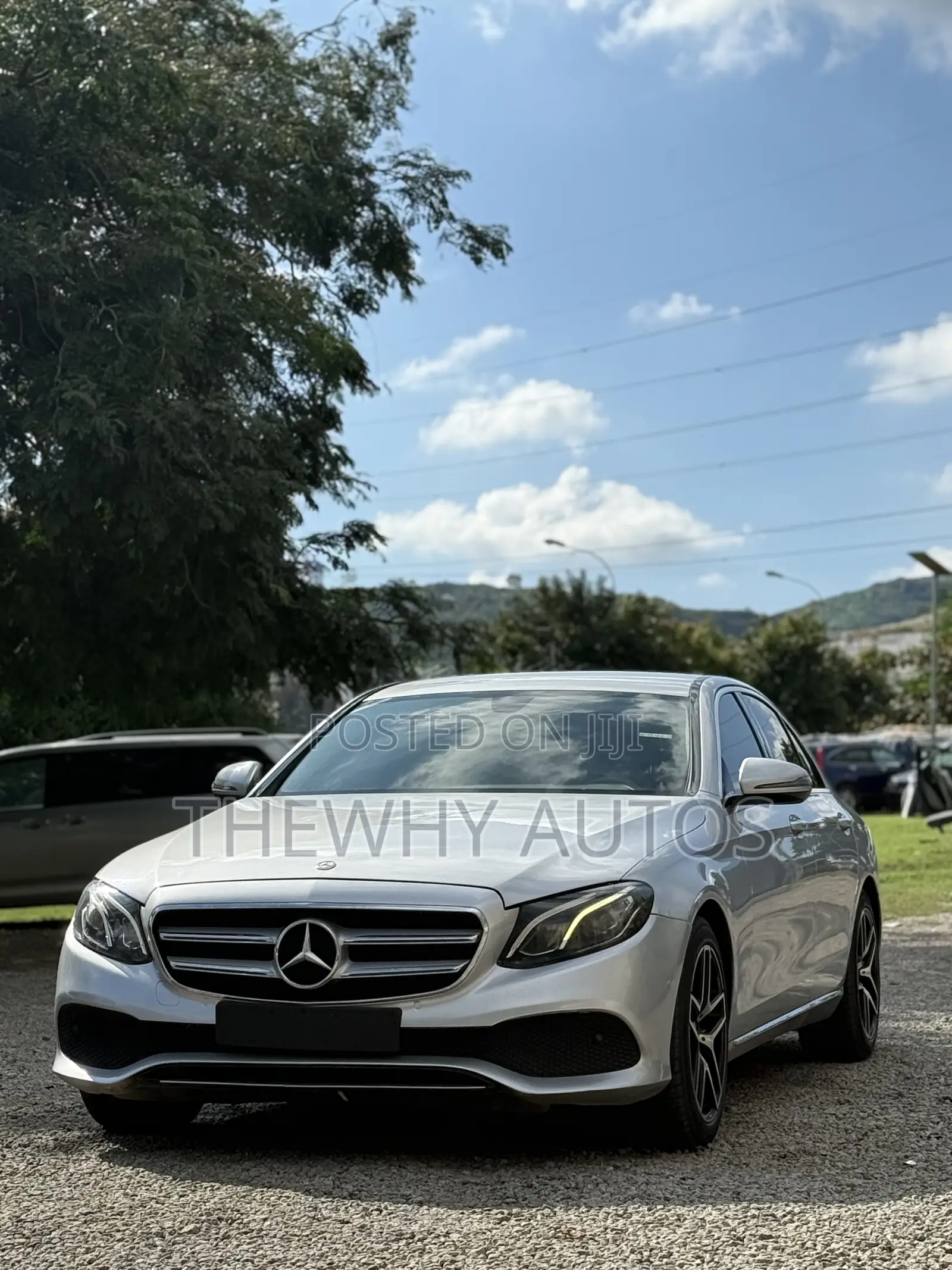 Mercedes-Benz E300 Base RWD Sedan (2.0L 4cyl 9A) 2017 Silver