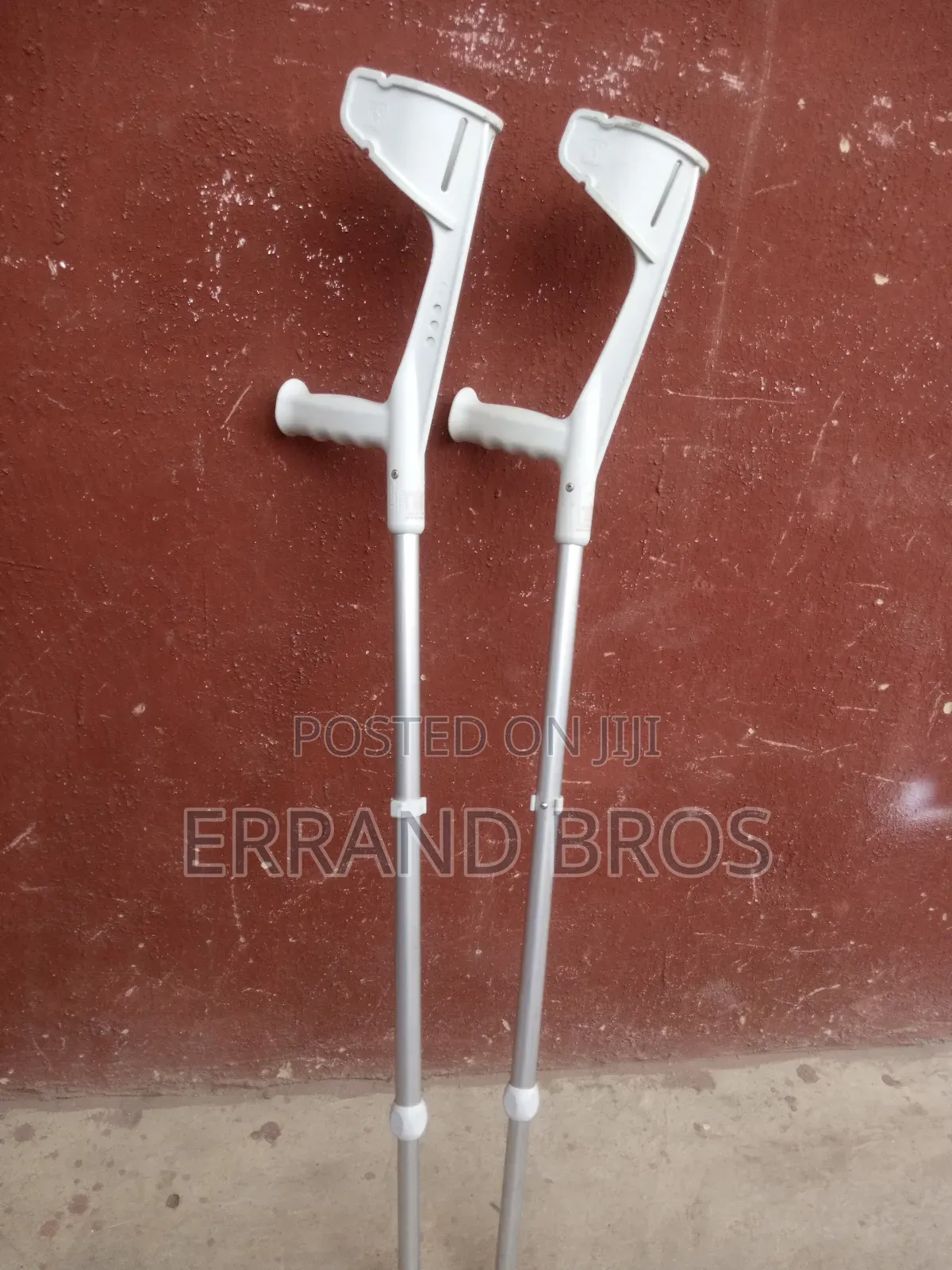 Adjustable Elbow Crutches