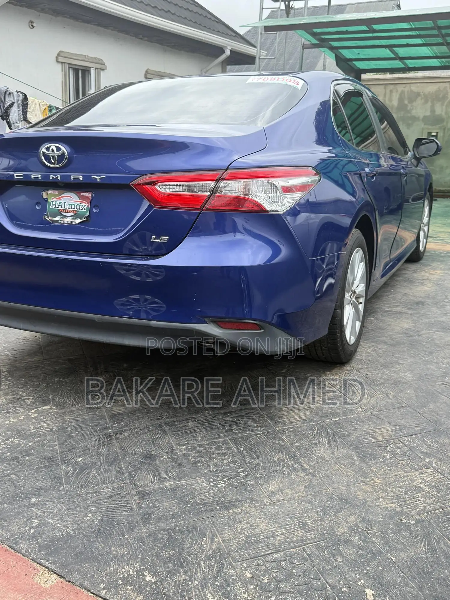 Toyota Camry LE FWD (2.5L 4cyl 8AM) 2018 Blue