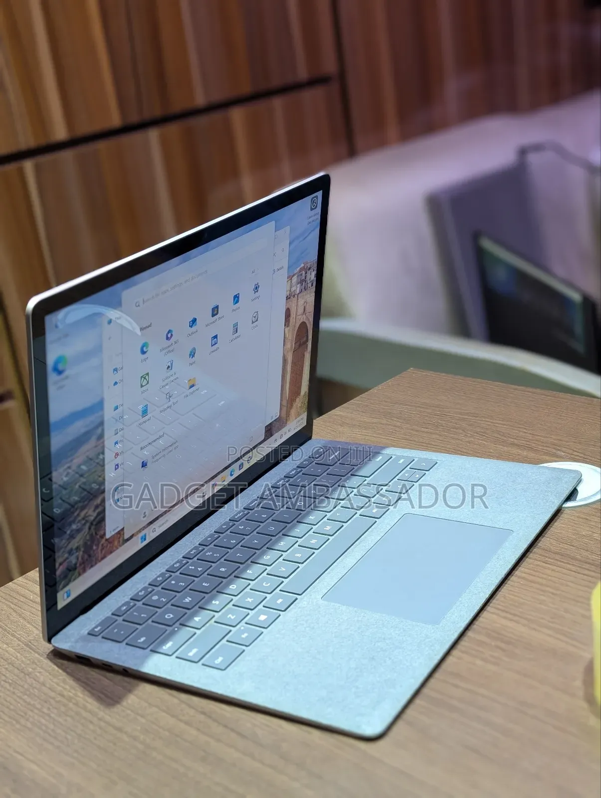 Laptop Microsoft Surface Laptop 4 8GB AMD Ryzen 5 SSD 256GB