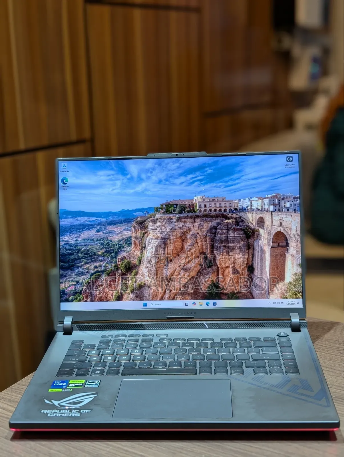 Laptop Asus ROG Strix G16 G614 16GB Intel Core i7 SSD 1T