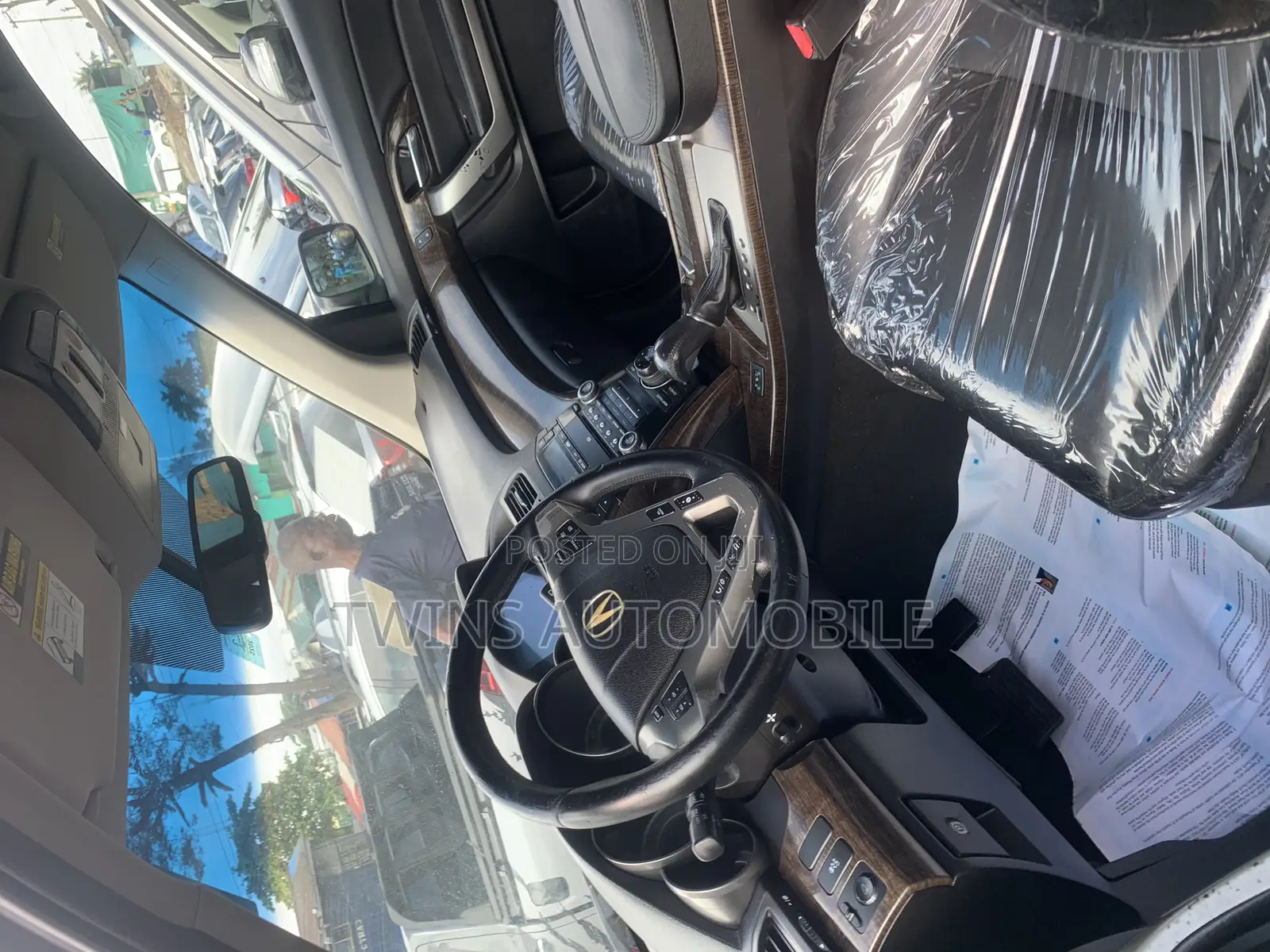 Acura MDX SUV 4dr AWD (3.7L 6cyl 6A) 2012 Gray