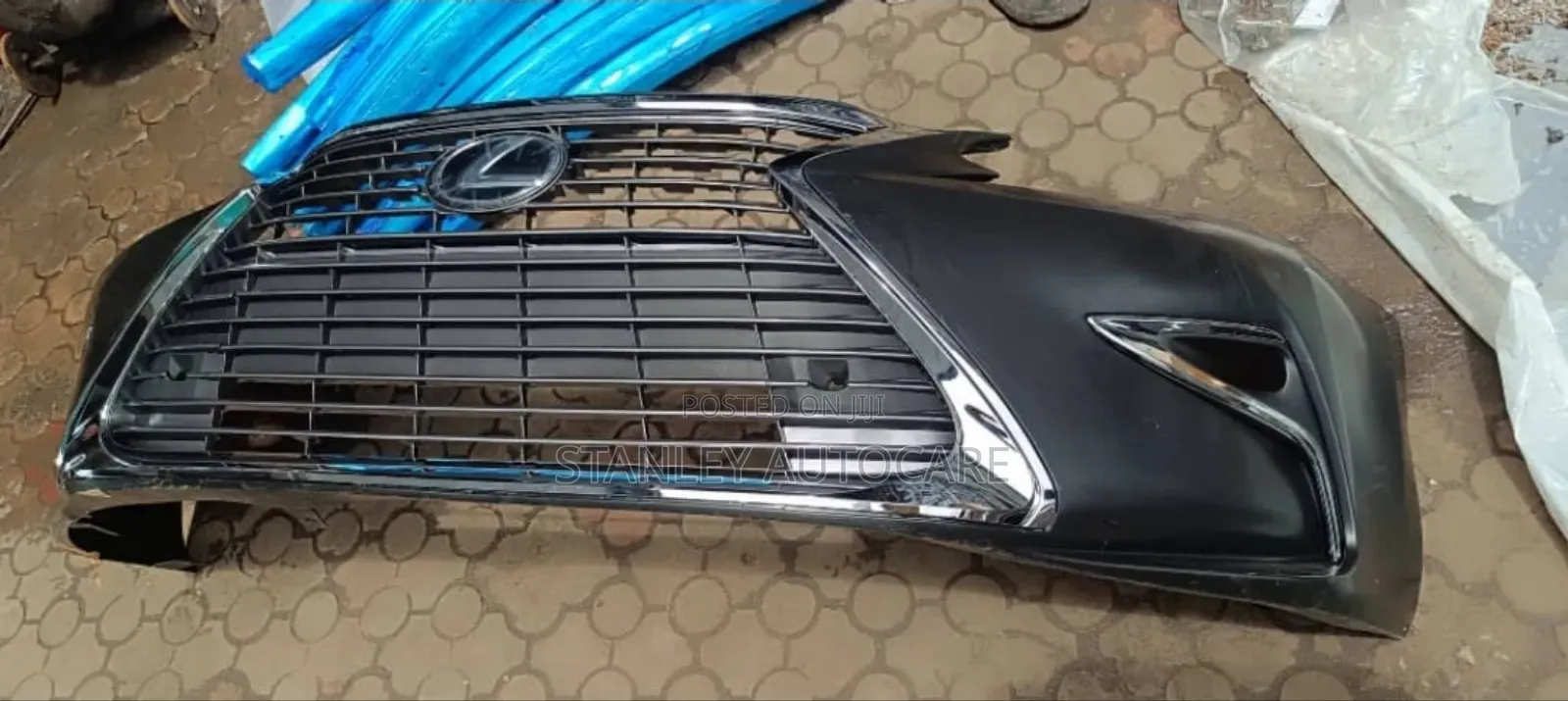 Complete Front Bumper Es 350 2018