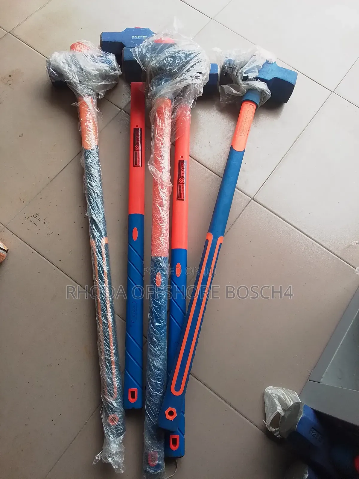 Lb Mondyy Hammer