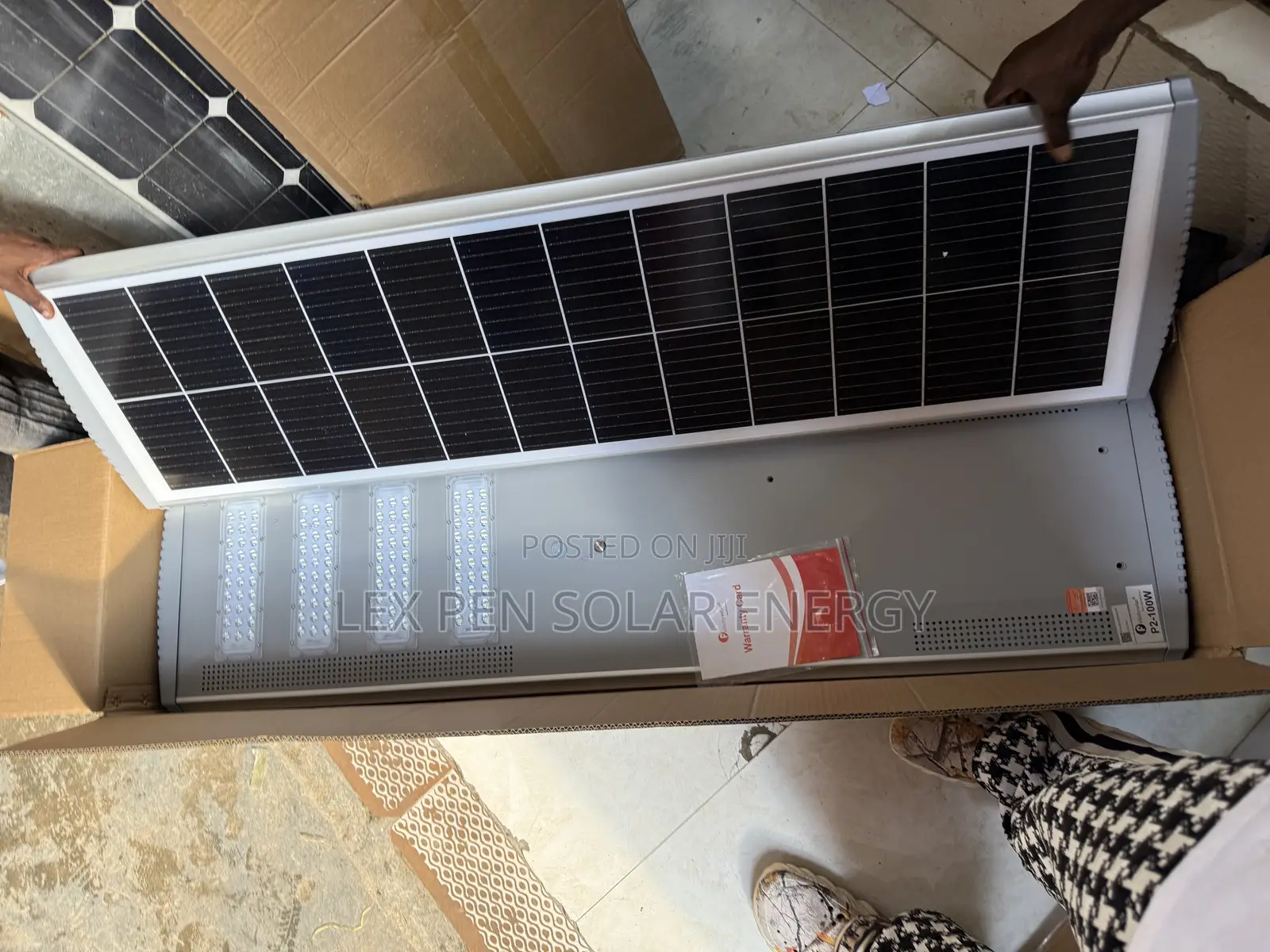 P2 100watt Industrial All In One Felinity Solar Light Available