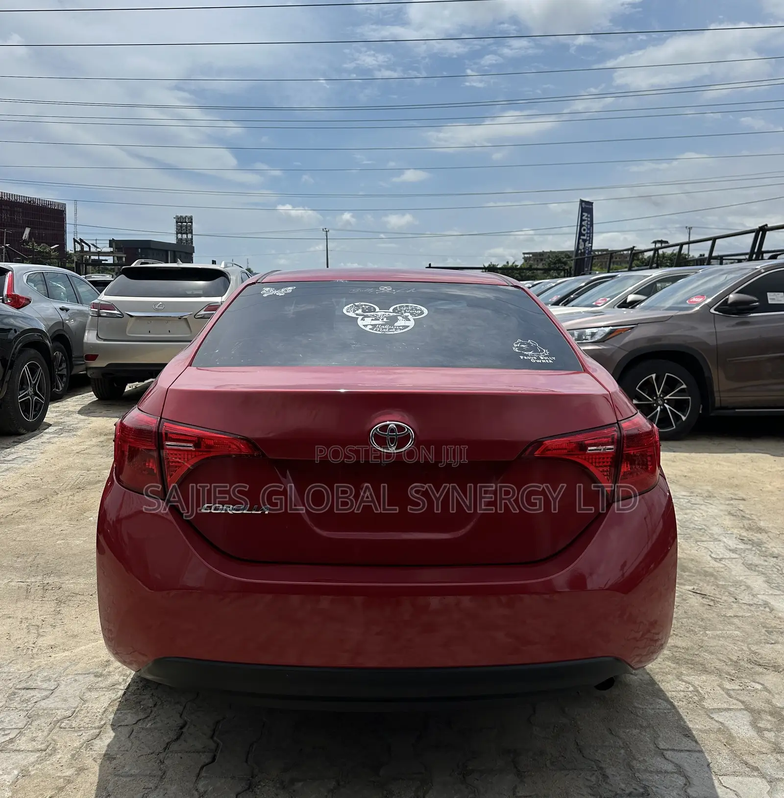 Toyota Corolla SE (1.8L 4cyl 6M) 2018 Red