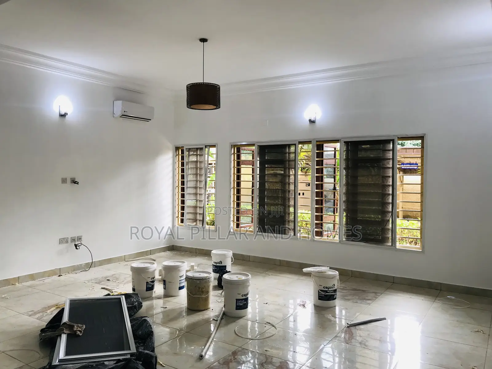 4bdrm Townhouse / Terrace in Mabuchi, Mabushi for rent