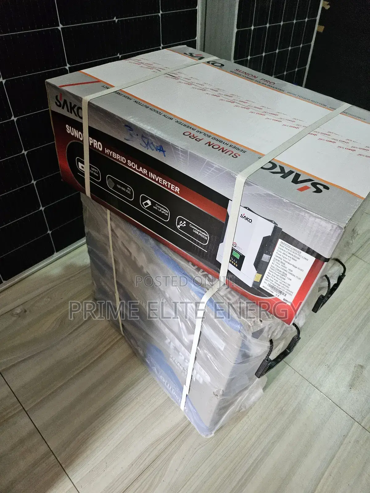 Sako 3.5kva Hybrid Inverter 24v