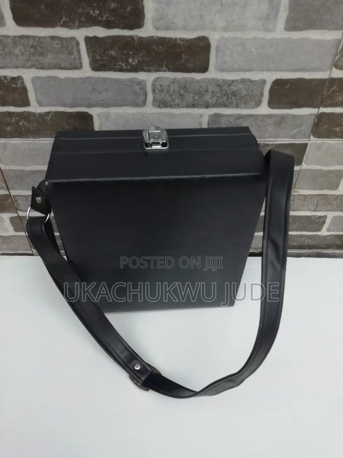 Vintage Camera Hard Case Carry Travel Bag Shoulder Strap Japan Unique