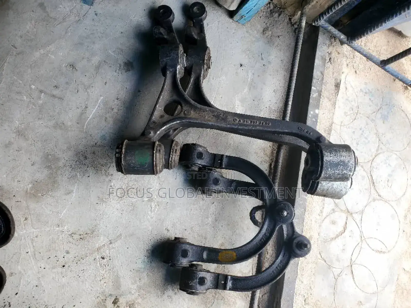 E 300,2010 Model Complete 4matic Front Shock and Low Arms and Upper