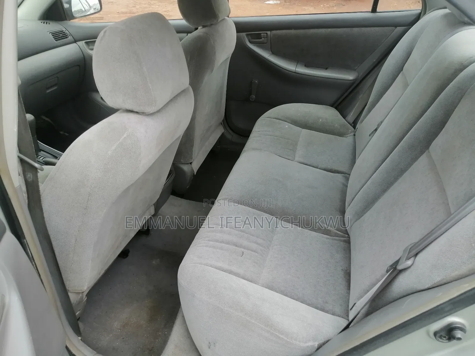 Toyota Corolla LE 2004 Silver