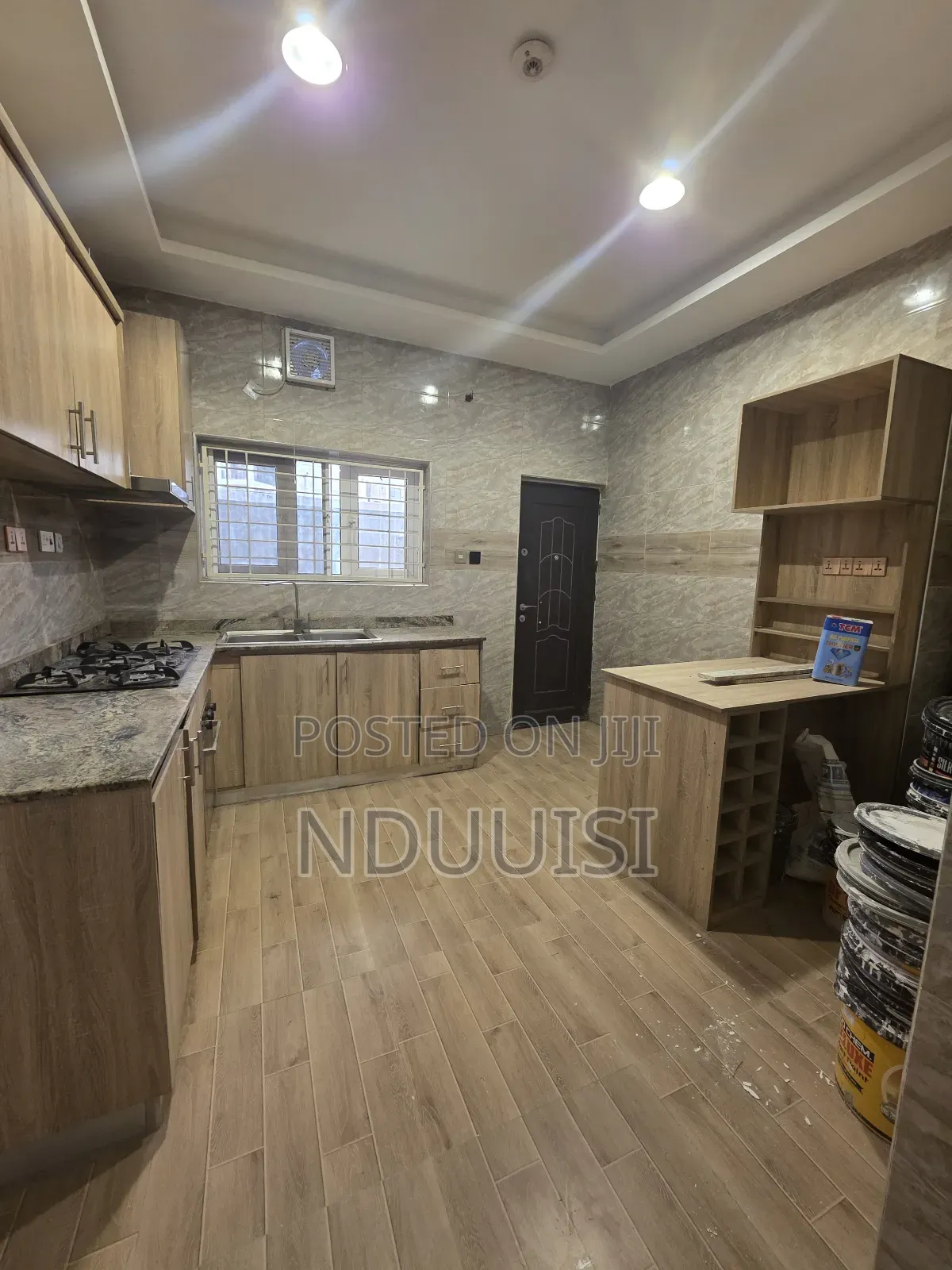 4bdrm Duplex in Jahi By Gilmore for sale