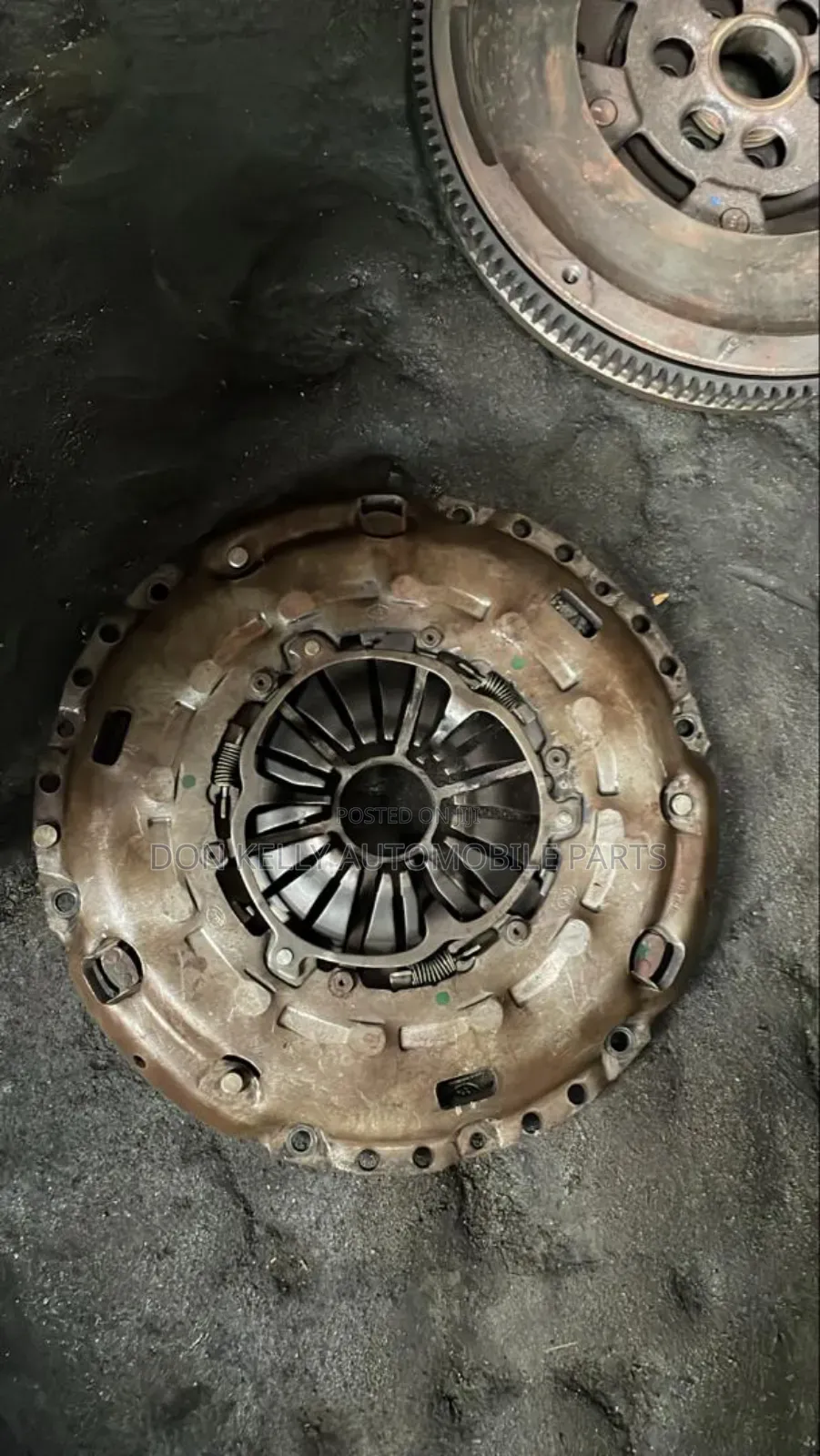 Passat, Tiguan, and Jetta Clutch Clutch Disc Plate and Flywheel