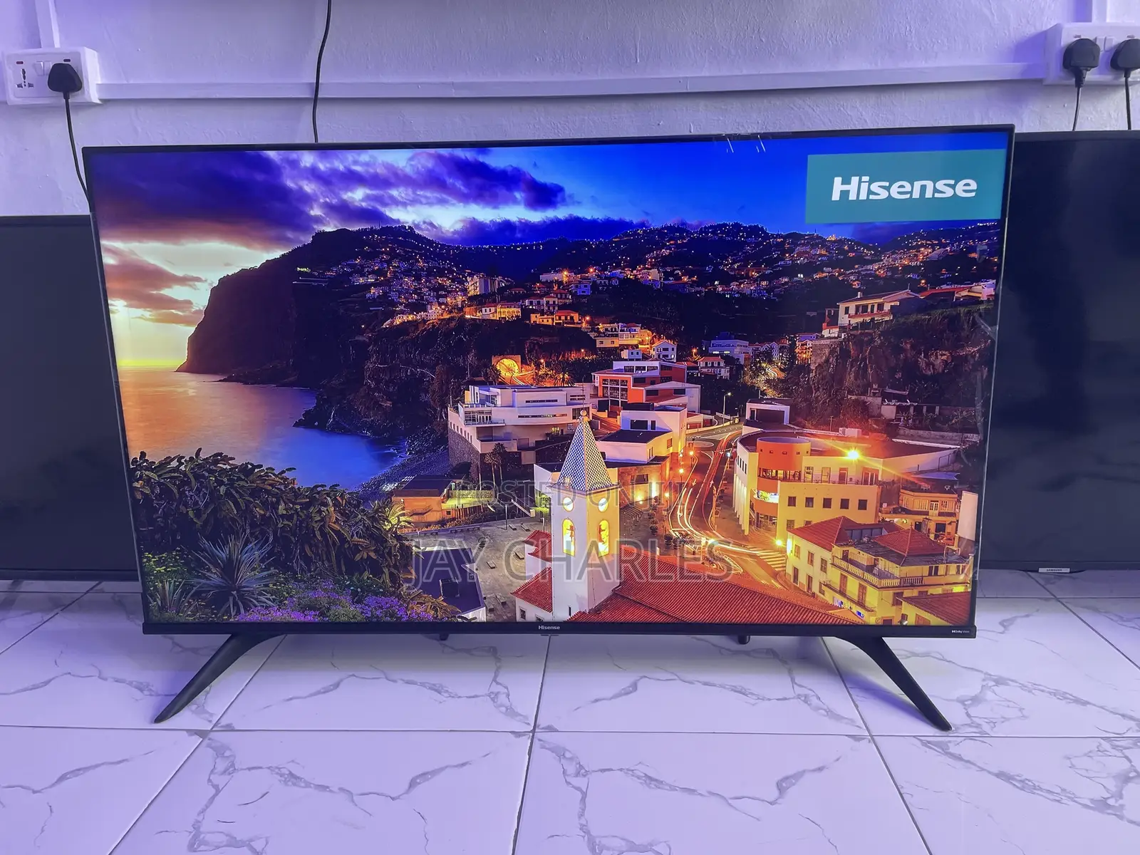 Hisense 50inches Frameless Uhd