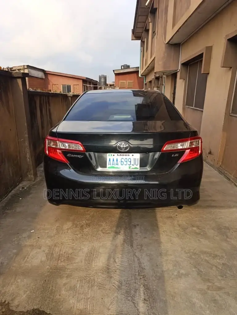 Toyota Camry 2014 – Self Drive