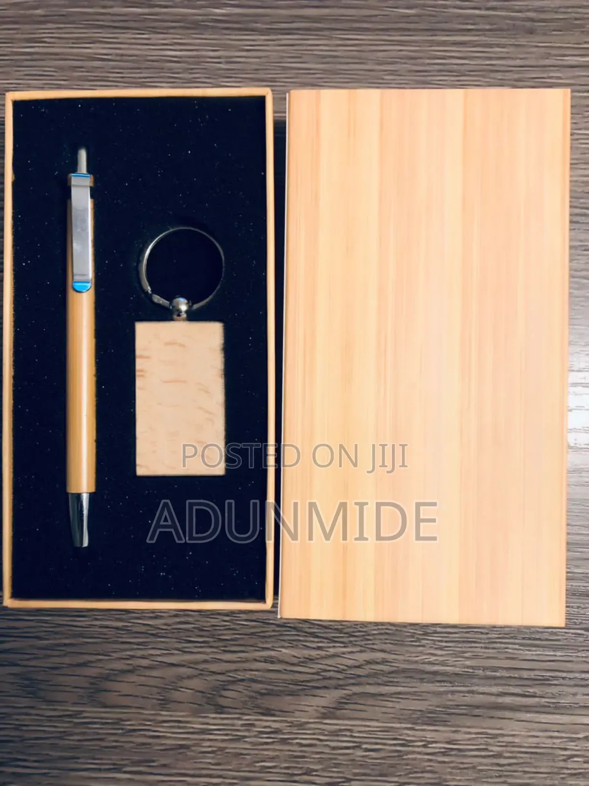 Bamboo Keyring and Pen Gift Set