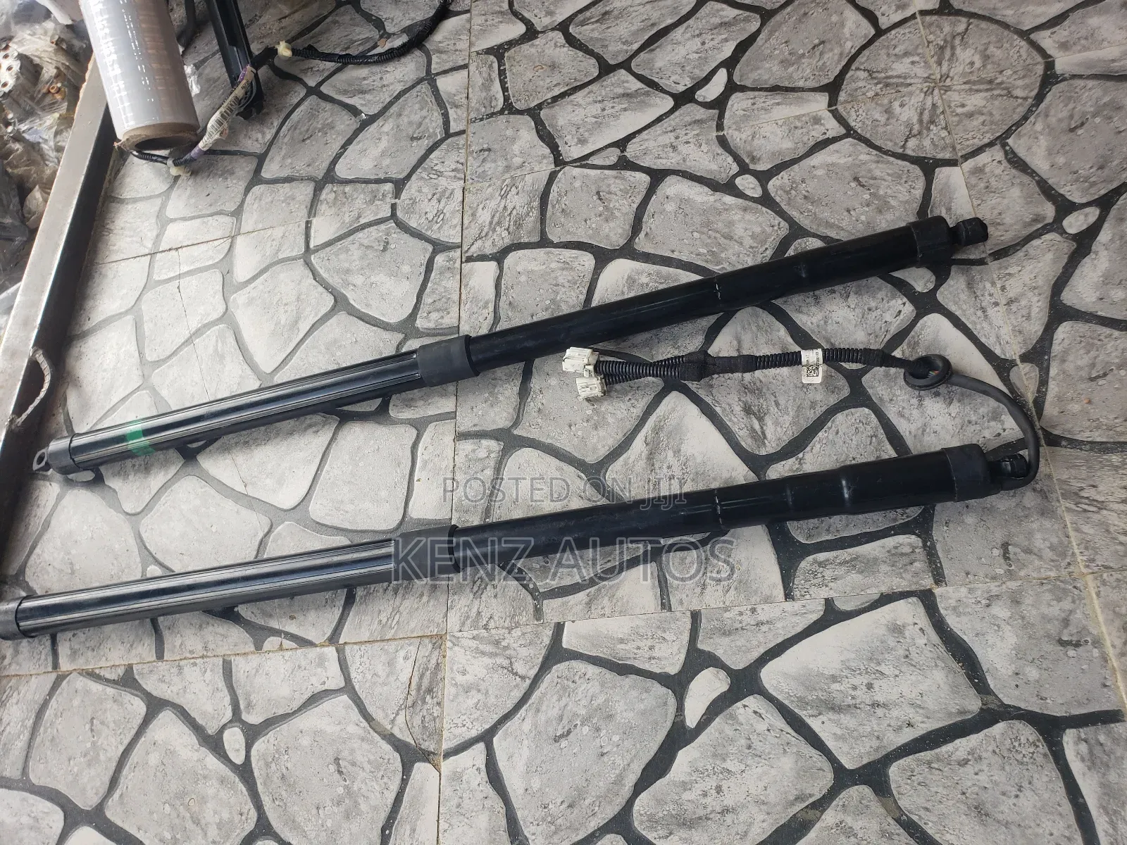 Boot Shock Absover for Honda CRV 2018/2022 Model Model