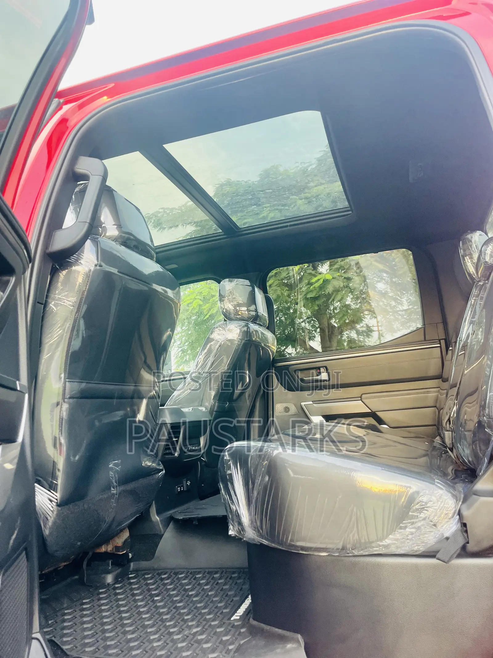 Toyota Tundra 2023 Red