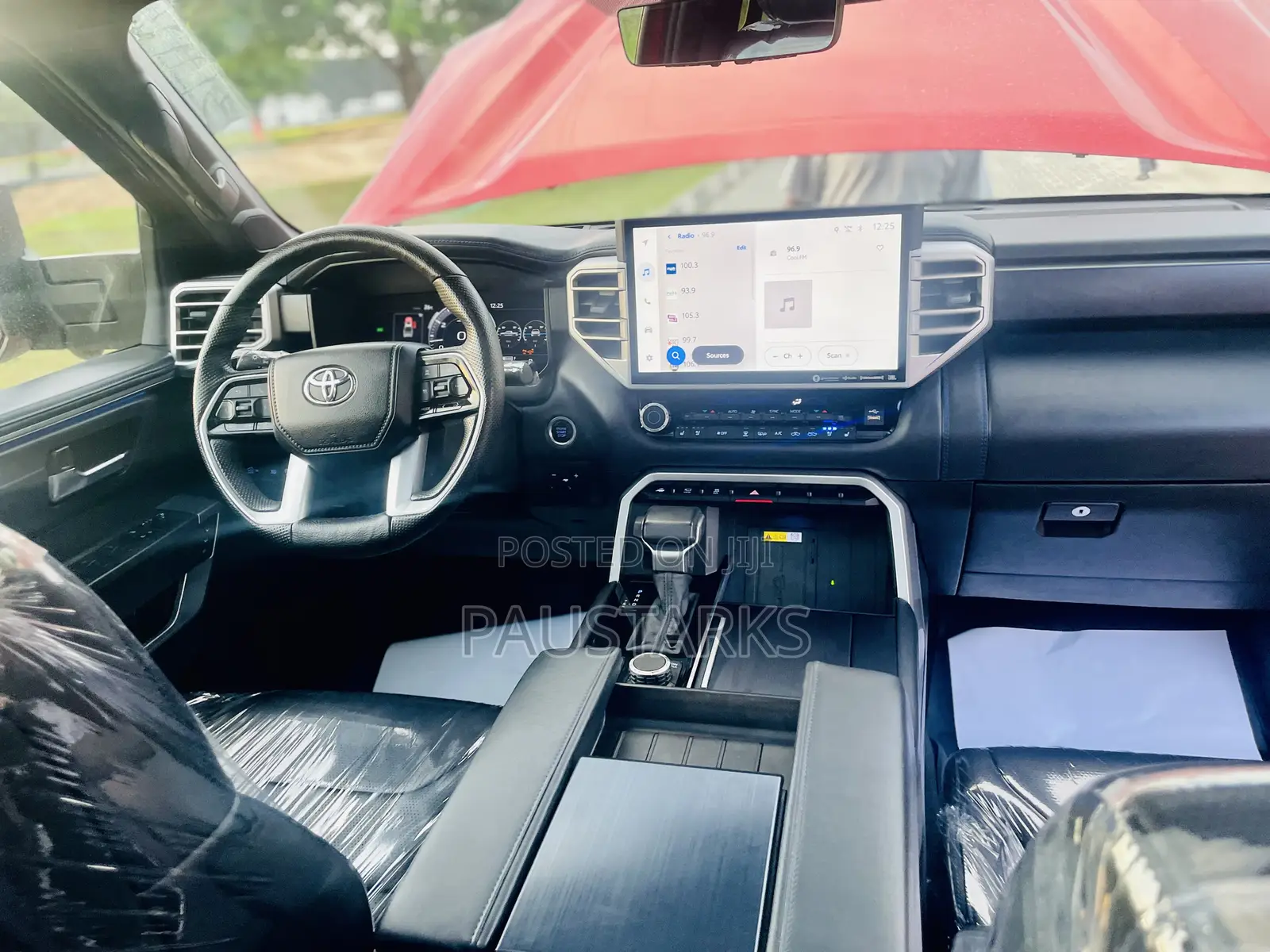 Toyota Tundra 2023 Red