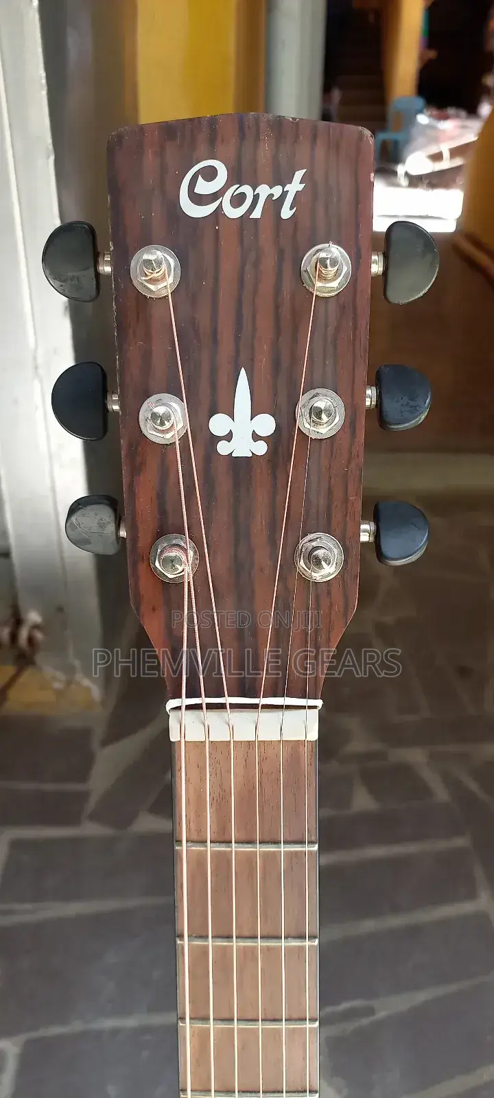 Original Uk Used Cort Semi Acoustic Guitar