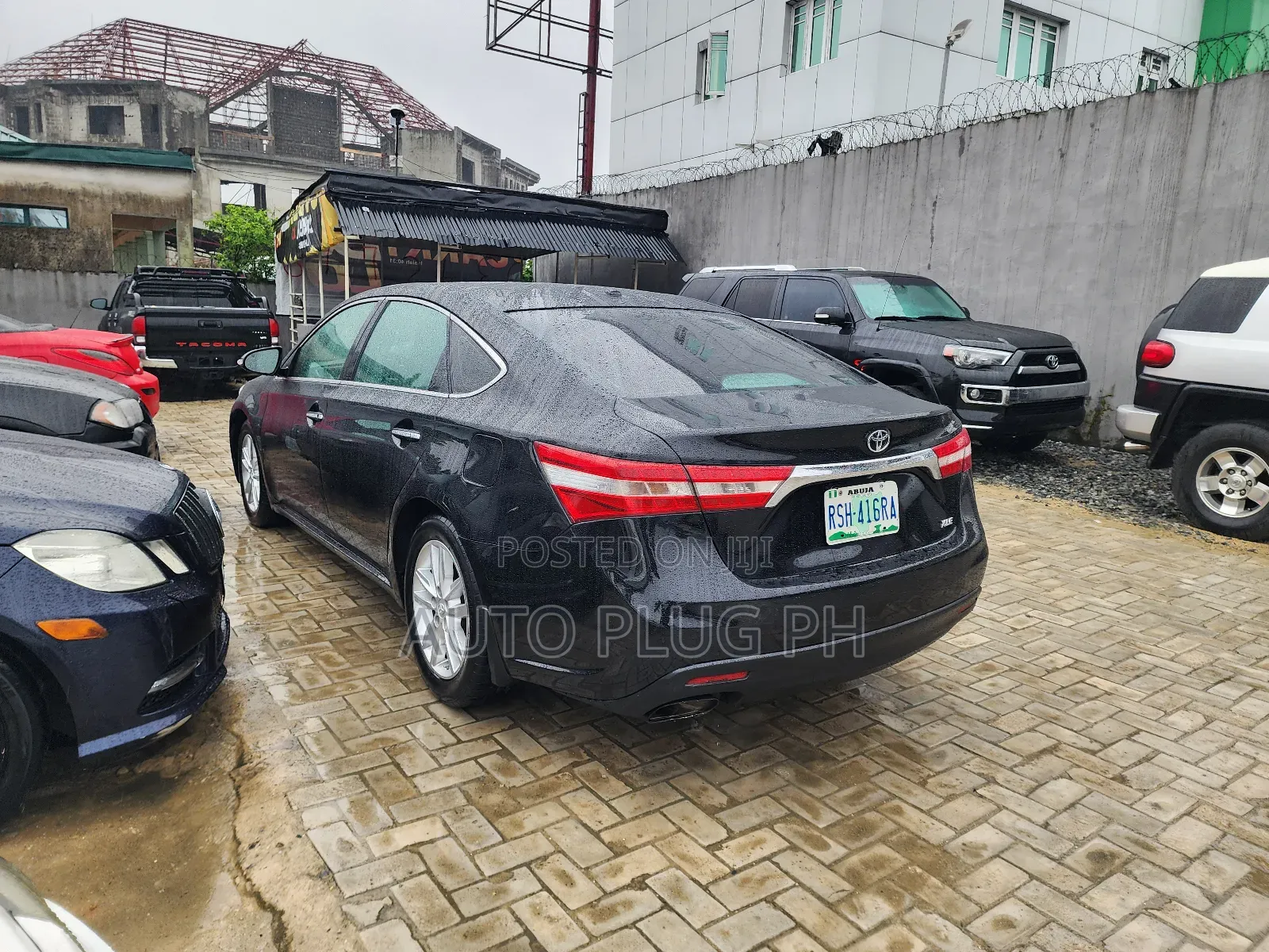 Toyota Avalon XLE 4dr Sedan (3.5L 6cyl 6A) 2014 Black