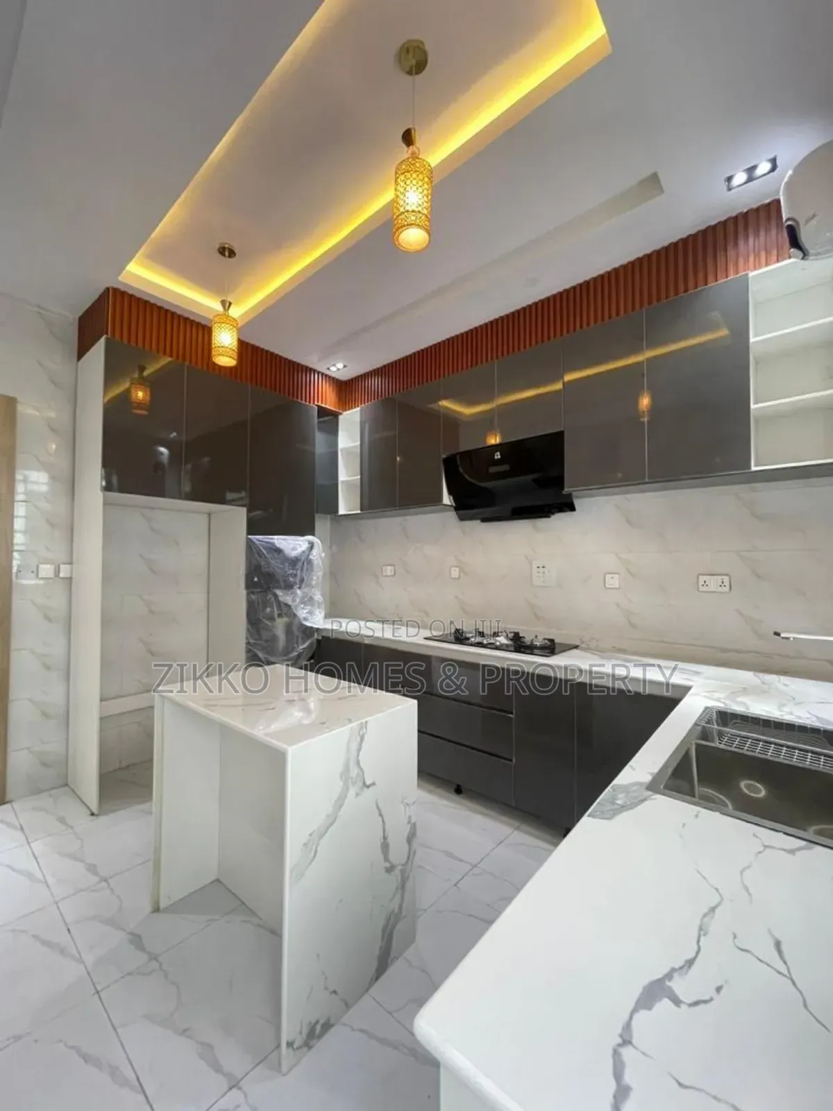 4bdrm Duplex in Ado Ajah, Lekki for sale