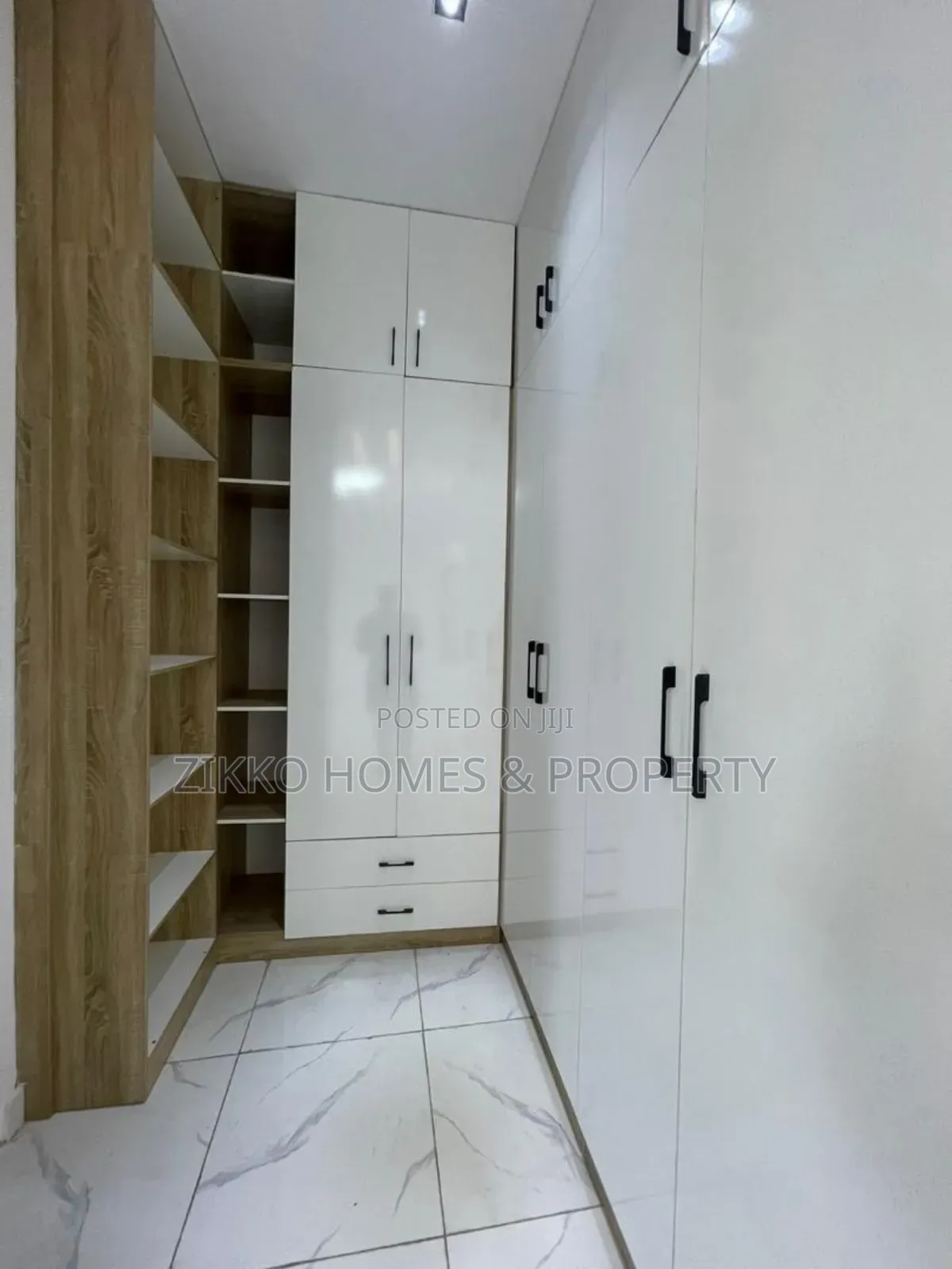 4bdrm Duplex in Ado Ajah, Lekki for sale