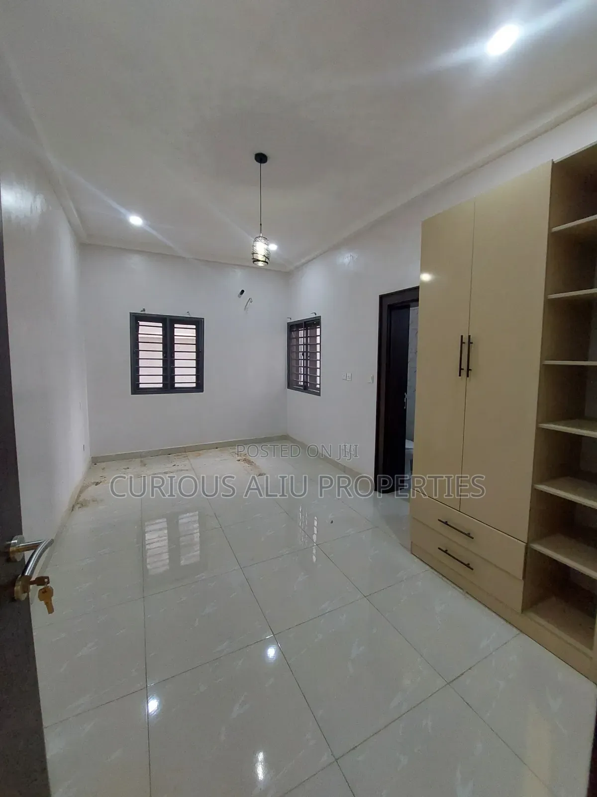 3bdrm Block of Flats in Bali Island, Life Camp for sale