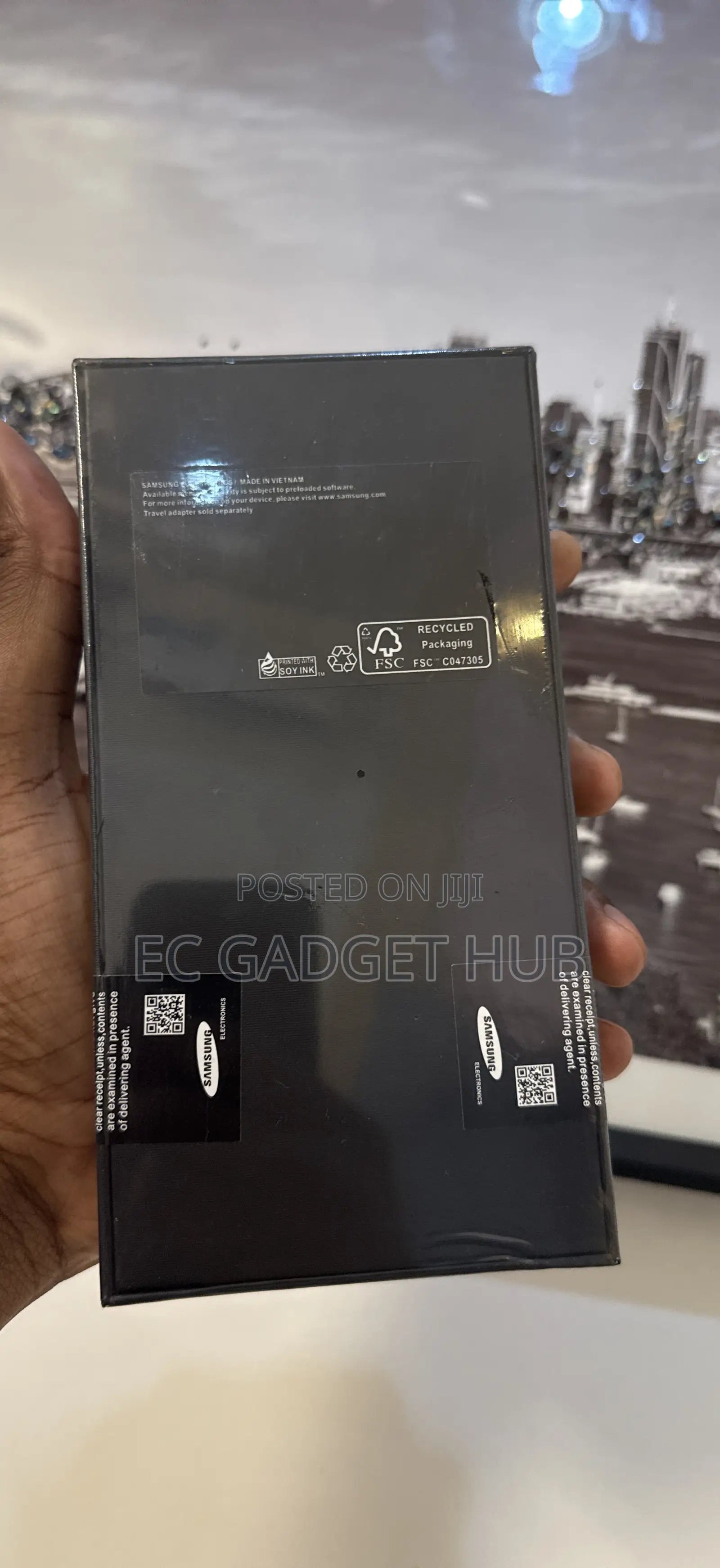 New Samsung Galaxy S22 Ultra 5G 256 GB Black