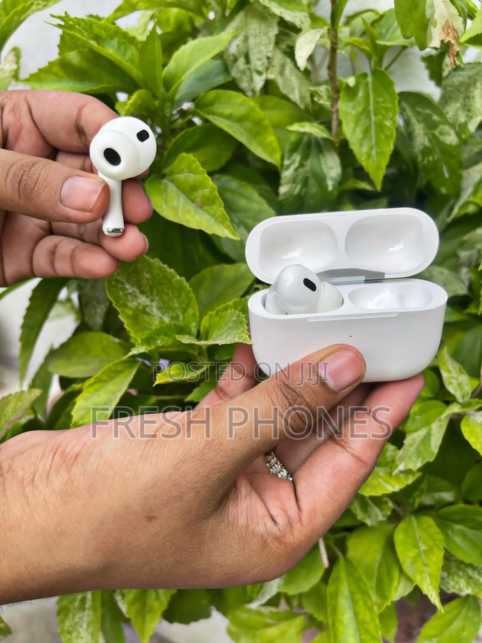 Apple Airpods Pro 2nd Gen - Open Box (Very Clean, Original).