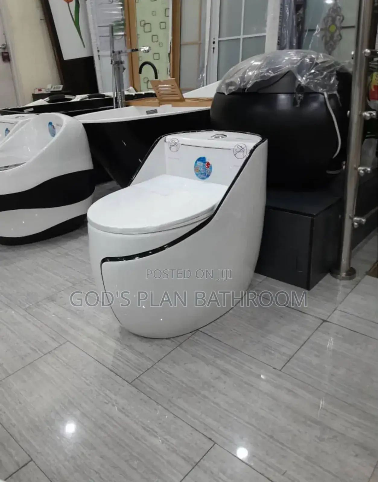 Executive Mini Wc Black Line