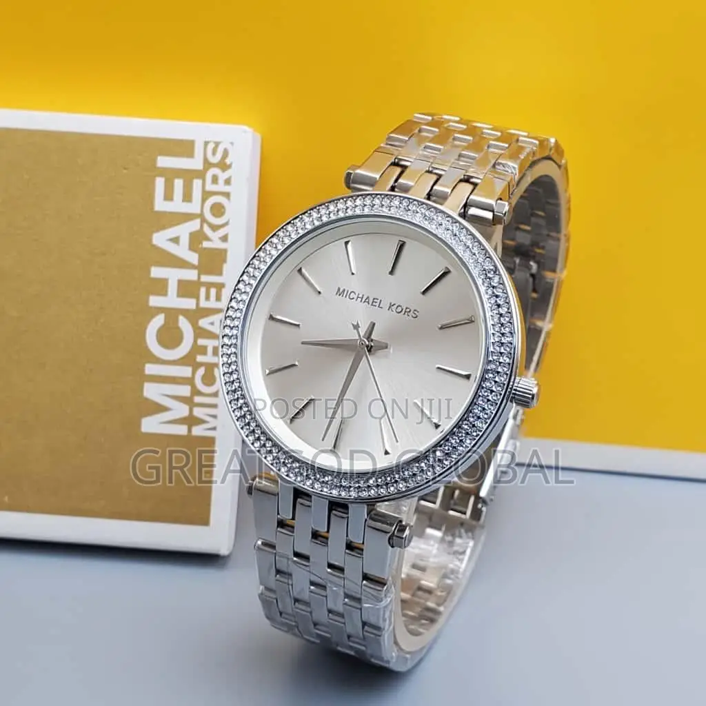 Female Micheal Kors Chain Luxury Wristwatch