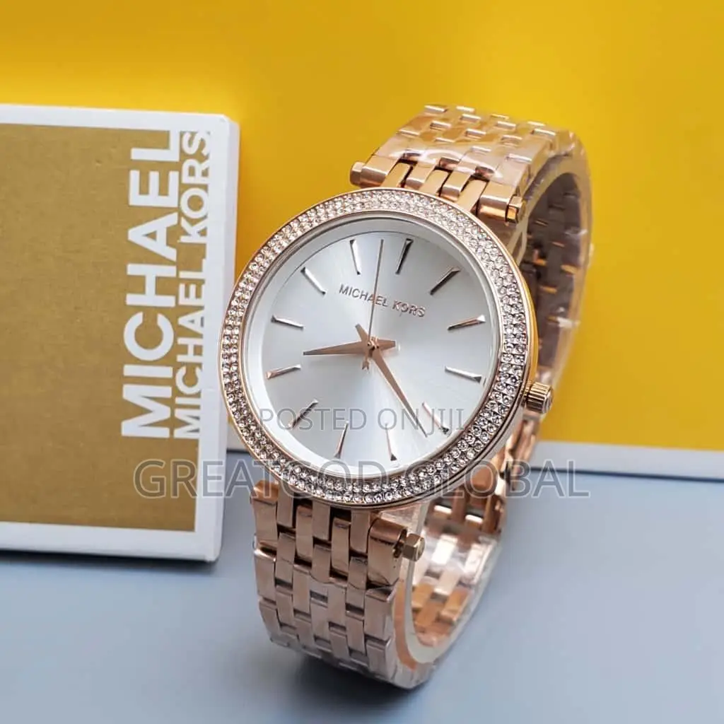 Female Micheal Kors Chain Luxury Wristwatch
