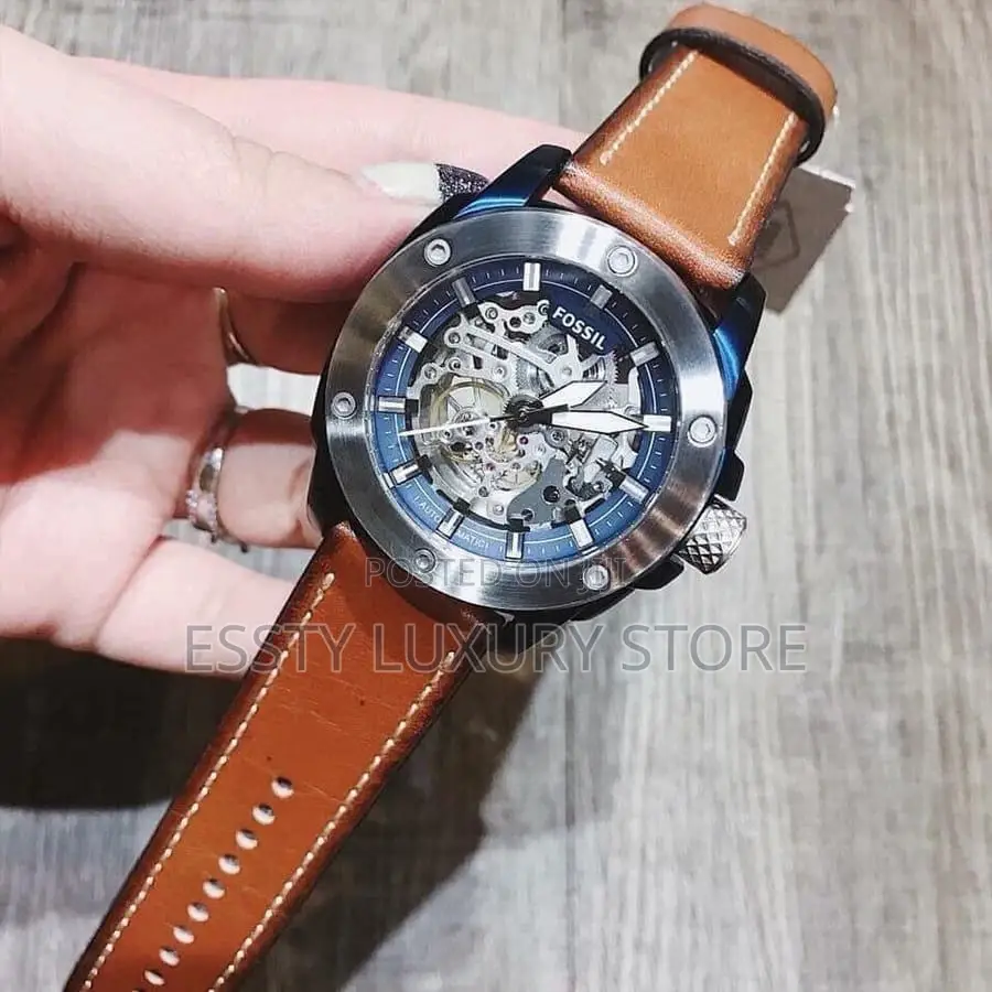 High Quality Luxury Fossil Leather Wristwatch