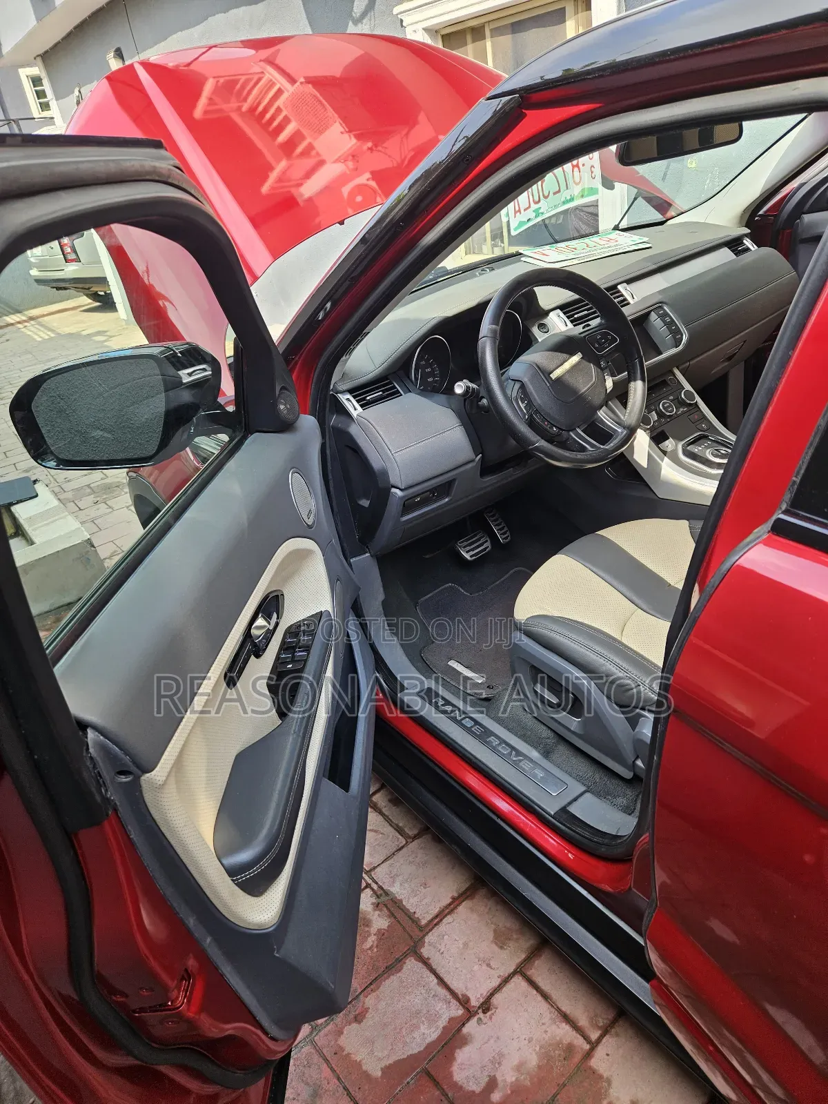 Land Rover Range Rover Evoque Dynamic 4x4 (2.0L 4cyl 9A) 2014 Red