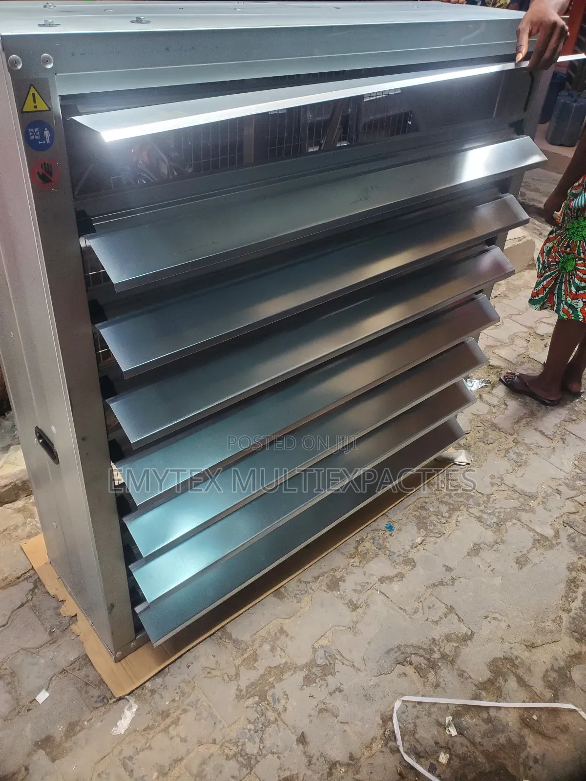 Axial Poultry Fan and Wall Extractor 1380/1380