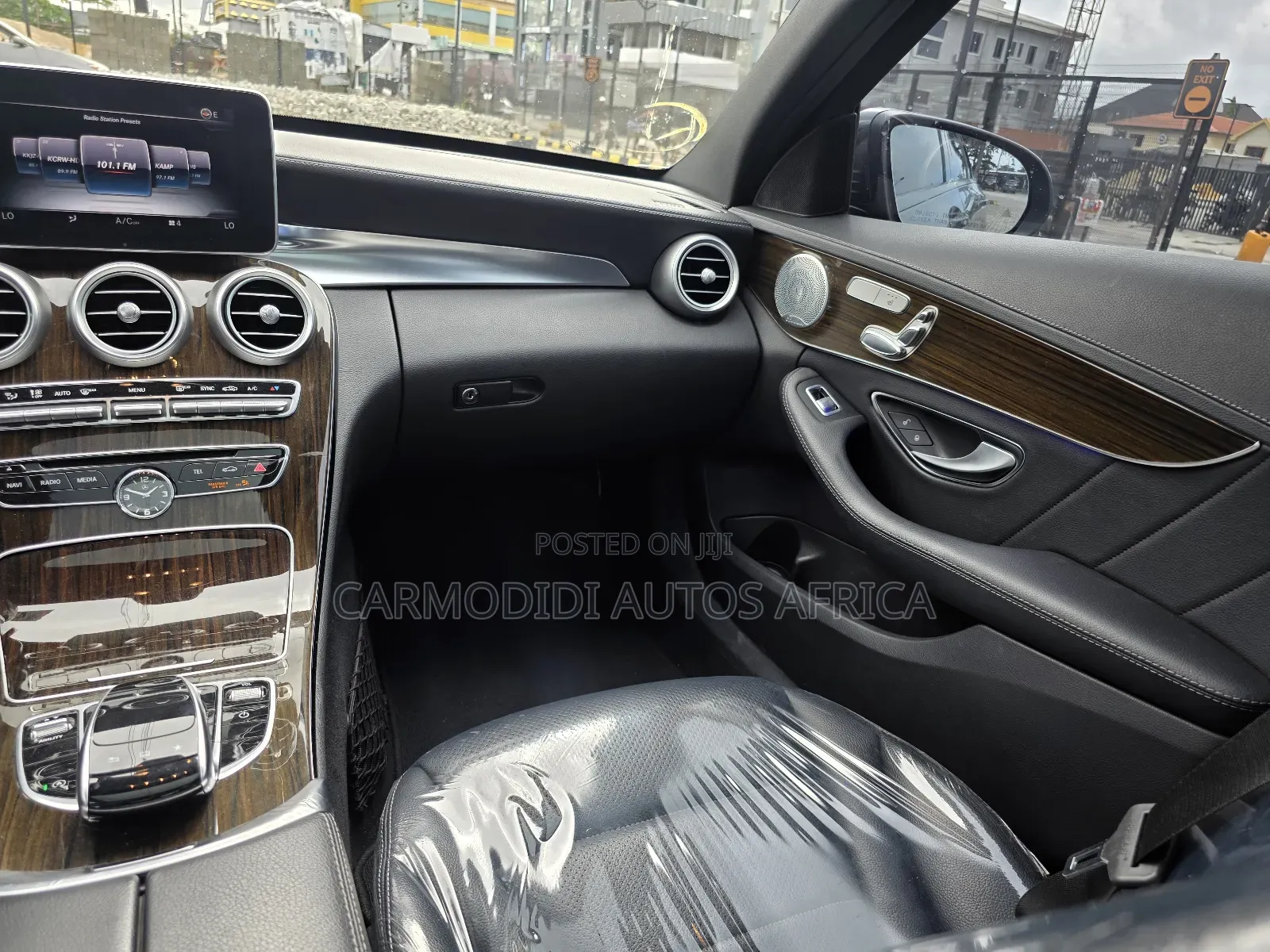 Mercedes-Benz C300 Sport 4Matic Sedan AWD (2.0L 4cyll 7A) 2016 Gray