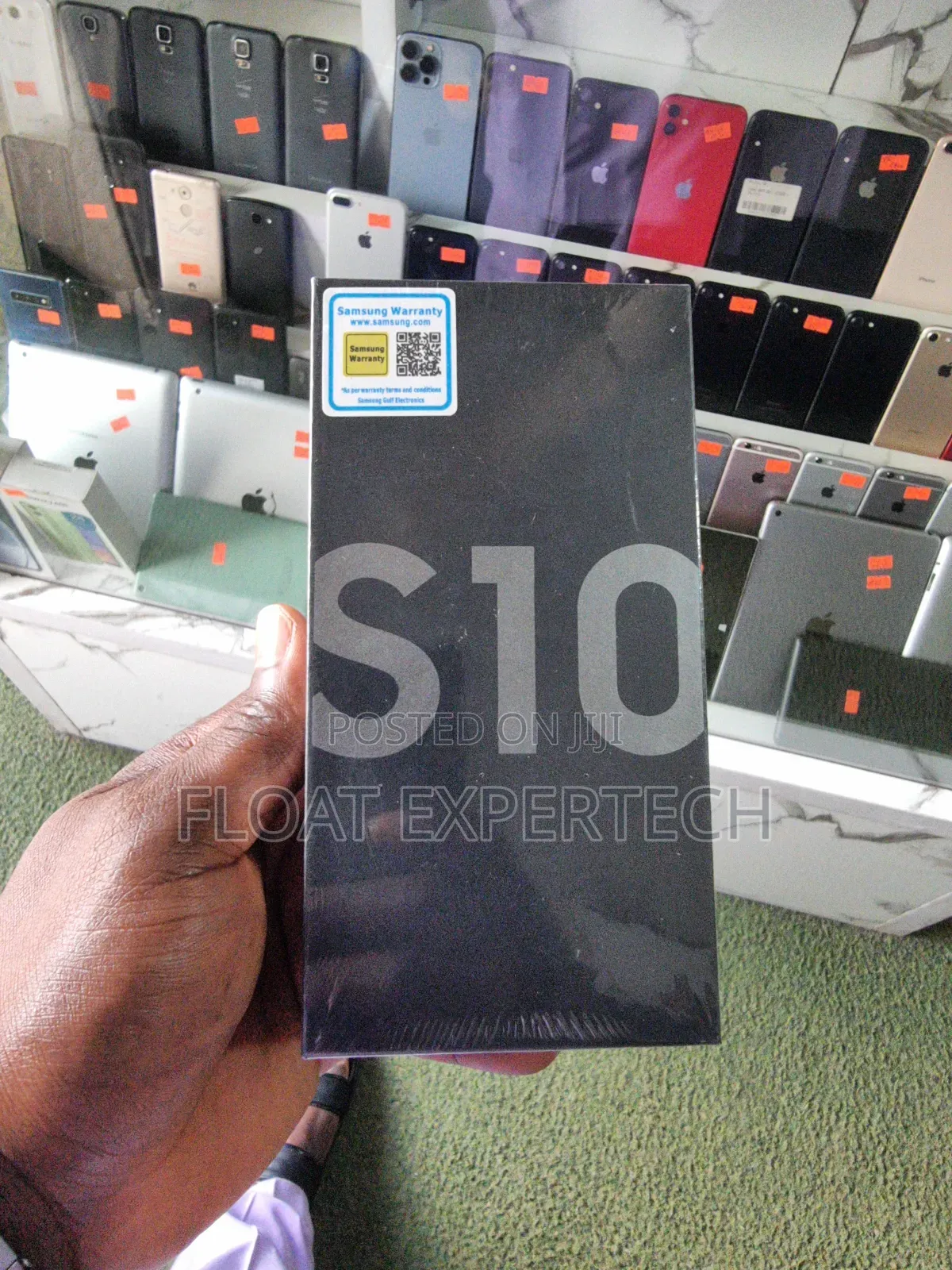 New Samsung Galaxy S10 128 GB Black