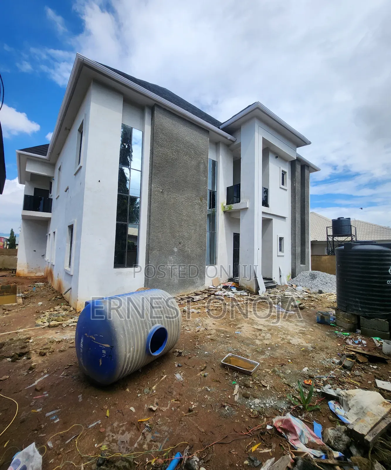5bdrm Mansion in Gwarinpa Main for sale
