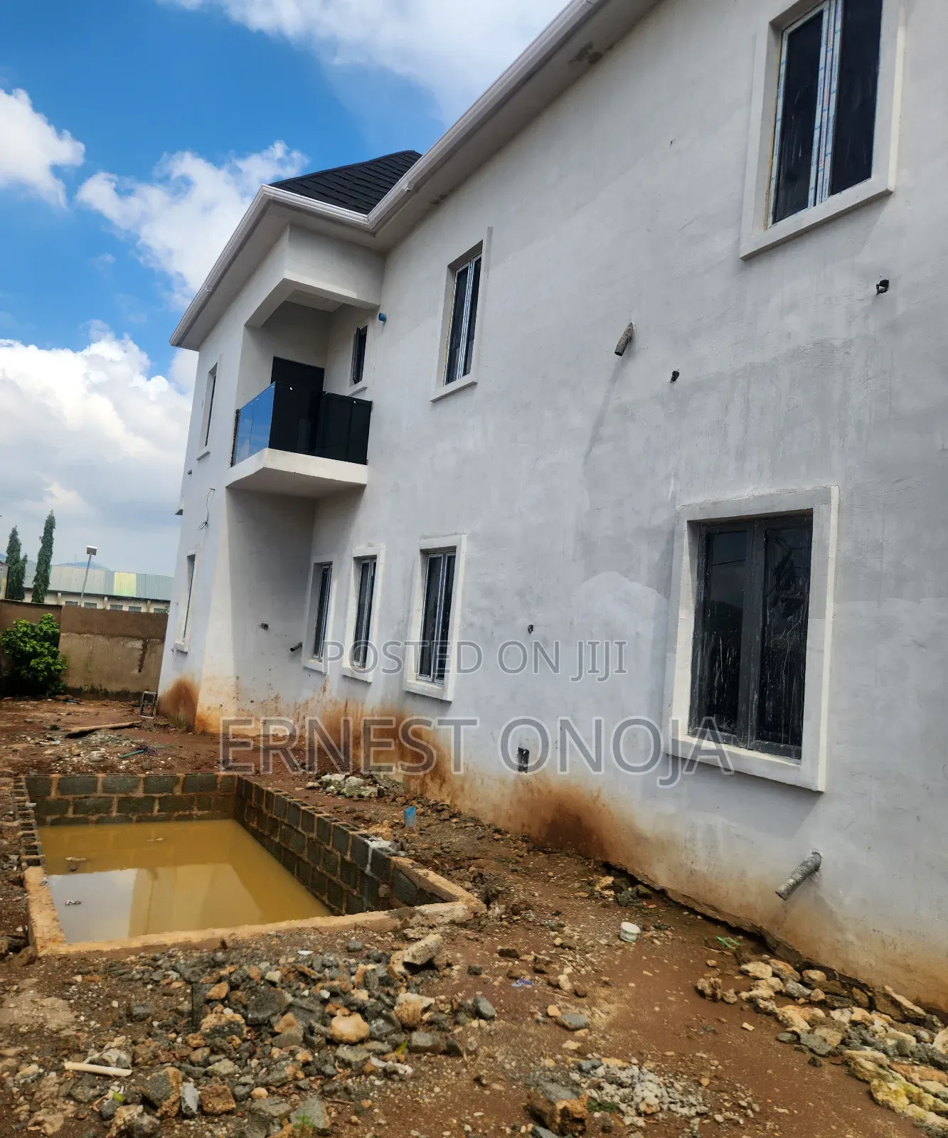 5bdrm Mansion in Gwarinpa Main for sale
