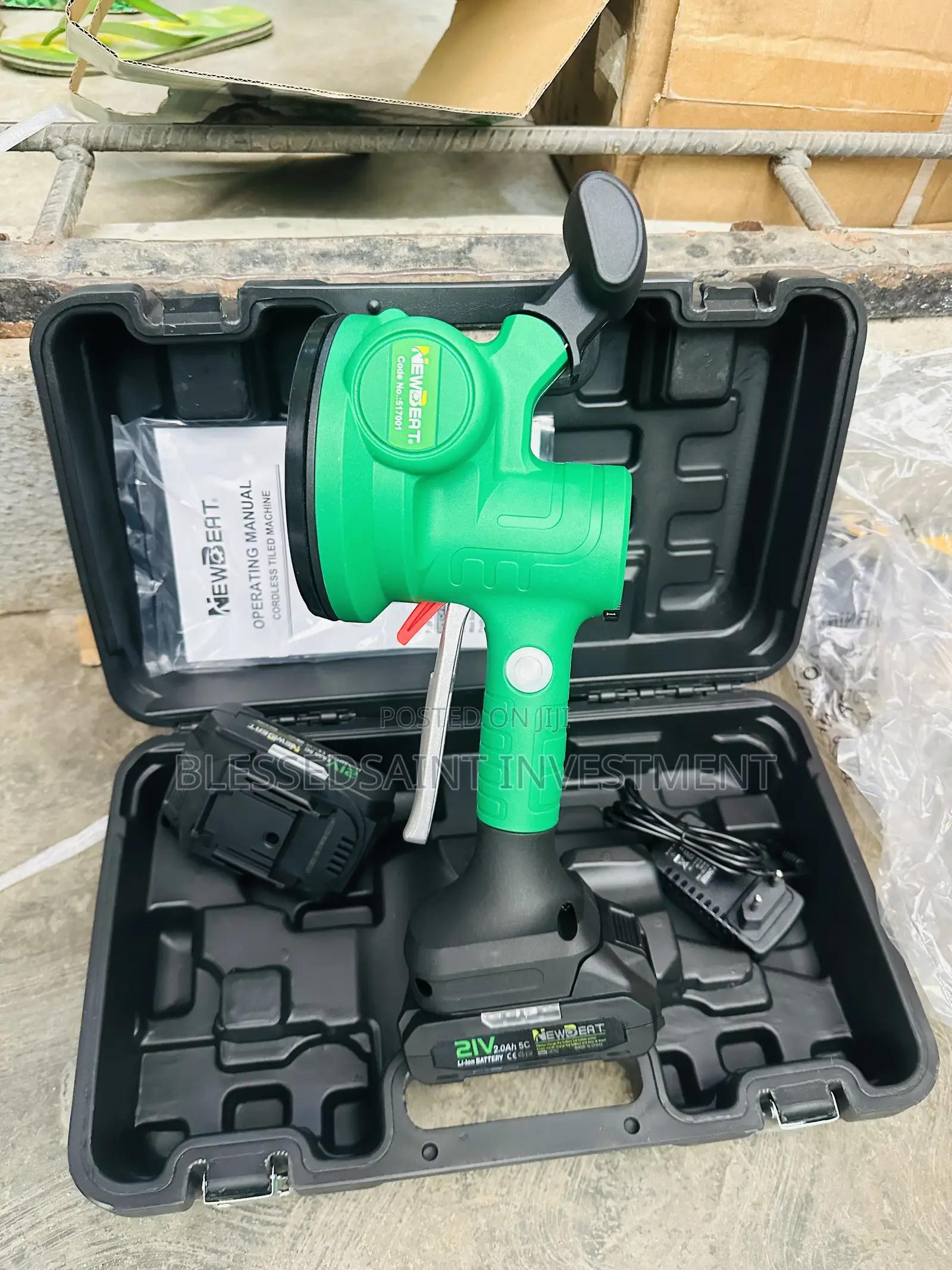 Cordless Tiled Machine