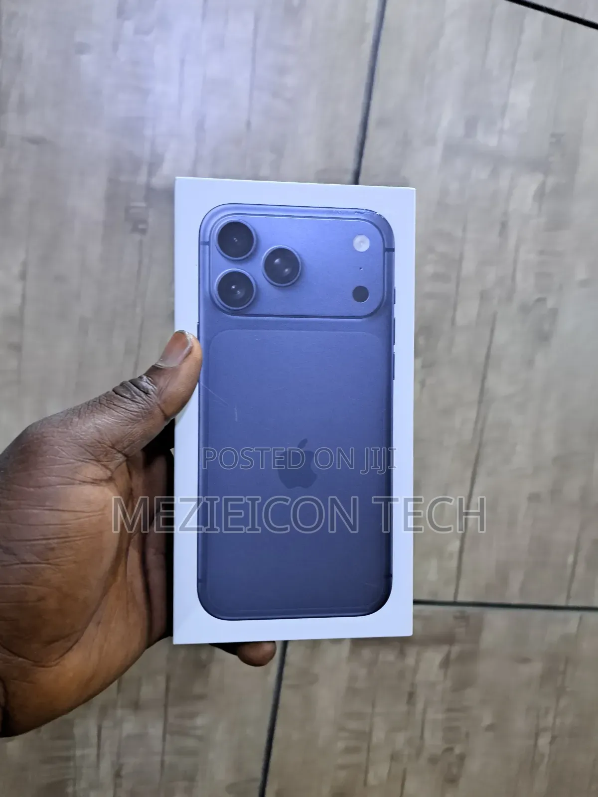New Apple iPhone 17 Pro Max 512 GB Blue