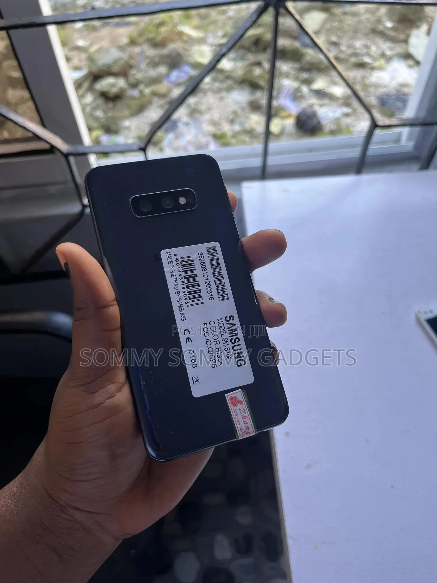 Samsung Galaxy S10e 128 GB Blue